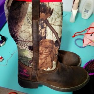 Ariat waterproof cowboy boots